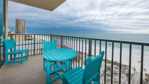 Phoenix All Suites West Hotel 606, Gulf Shores, Alabama, beach front, 1 bedroom corner hotel suite on the 6th floor