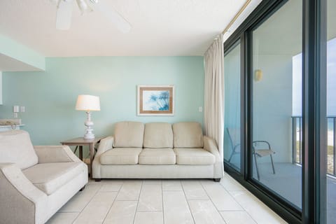 Phoenix All Suites Hotel 407, Gulf Shores, Alabama, beach front, 1 bedroom fully equipped hotel suite on the 4th floor
