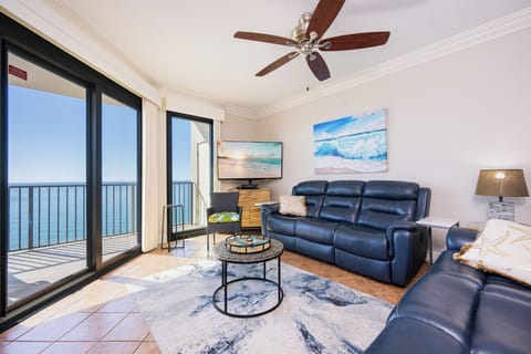Phoenix East 1511 Orange Beach, Alabama, beach front, 3 bedroom condominium on the top 15th floor