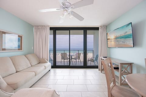 Phoenix All Suites Hotel 707, Gulf Shores, Alabama, beach front, 1 bedroom fully equipped hotel suite on the 7th floor