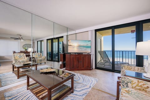 Phoenix I 1041, Orange Beach, Alabama, beach front, 3 bedroom condominium on the 4th floor
