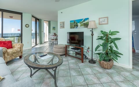 Phoenix East 602, Orange Beach, Alabama, beach front, 1 bedroom condominium on the 6th floor