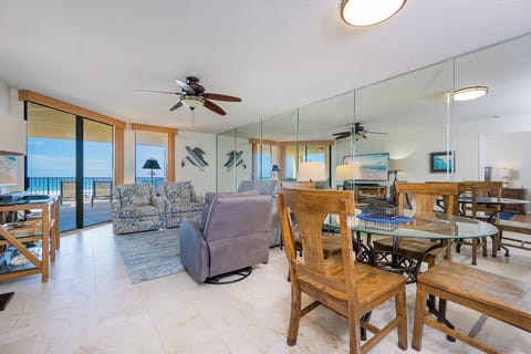 Phoenix V 209, Orange Beach, Alabama, beach front, 2 bedroom condominium on the 2nd floor with extended balcony