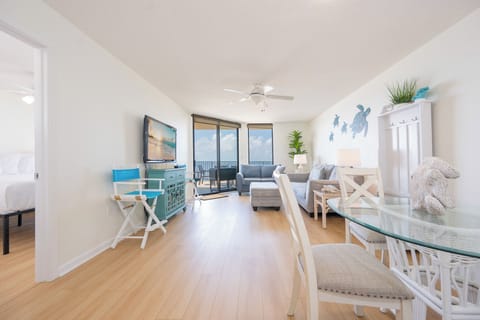 Phoenix V 306, Orange Beach, Alabama, beach front, 2 bedroom condominium on the 3rd floor with extended balcony