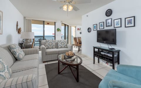 Phoenix V 814, Orange Beach, Alabama, beach front, 1 bedroom condominium on the 8th floor