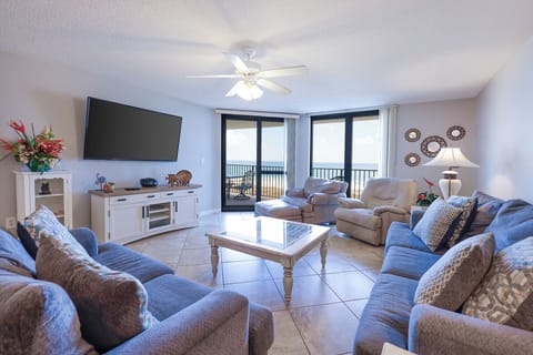 Phoenix VI 6608, Orange Beach, Alabama, beach front, 3 bedroom condominium on the 6th floor