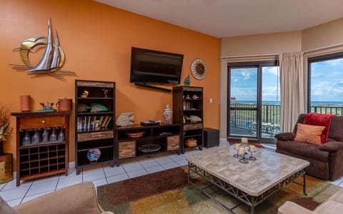 Phoenix VI 6109, Orange Beach, Alabama, beach front, 1 bedroom condominium on the 1st floor