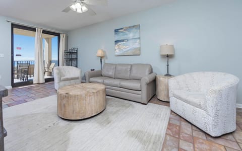 Phoenix X 202, Orange Beach, Alabama, beach front, 1 bedroom condominium on the 2nd floor