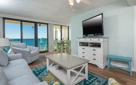 Phoenix I 1106, Orange Beach, Alabama, beach front, 1 bedroom condominium on the 10th floor