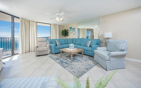 Phoenix East 906, Orange Beach, Alabama, beach front, 3 bedroom condominium on the 9th floor