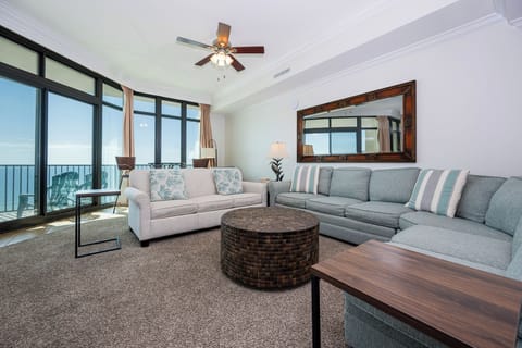 Phoenix West 806, Orange Beach, Alabama, beach front, 3 bedroom condominium on the 8th floor