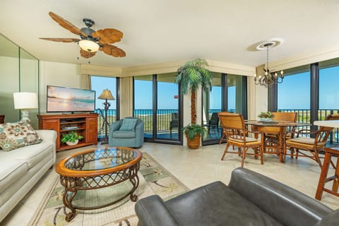 Phoenix VII 7201 Orange Beach, Alabama, beach front, 3 bedroom condominium on the 2nd floor