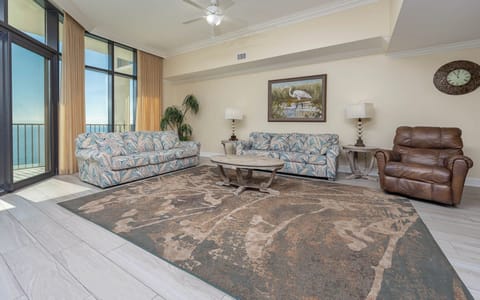 The Oasis 3006, Orange Beach, Alabama, beach front, 3 bedroom condominium on the 30th floor