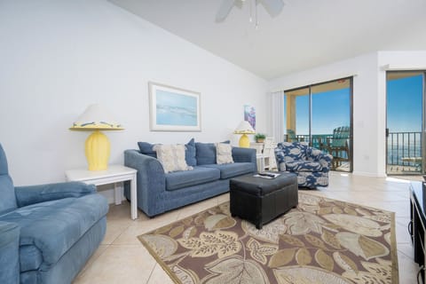 Phoenix V 1111, Orange Beach, Alabama, beach front, 1 bedroom condominium on the 11th floor