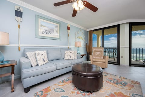 Phoenix III 3055, Orange Beach, Alabama, beach front, 1 bedroom condominium on the 5th floor