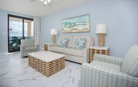 Phoenix X 608, Orange Beach, Alabama, beach front, 1 bedroom 1.5 bath condominium on the 6th floor