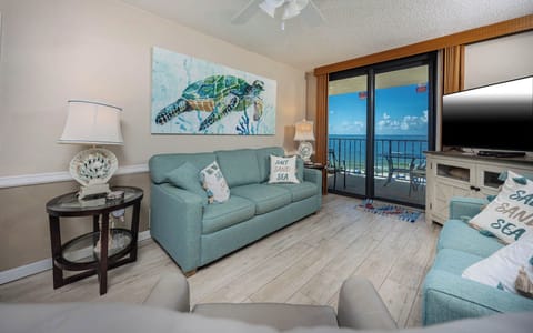 Phoenix I 1065, Orange Beach, Alabama, beach front, 2 bedroom condominium on the 6th floor