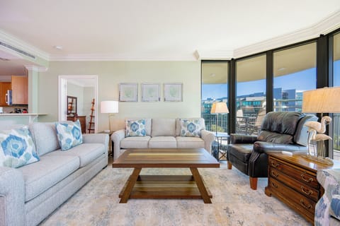 Phoenix on the Bay 1405, Orange Beach, Alabama, bay view, 3 bedroom condominium on the 4th floor