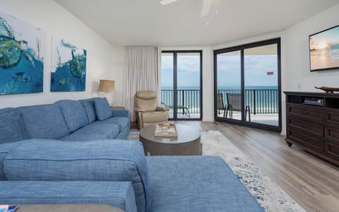 Phoenix X 904, Orange Beach, Alabama, beach front, 3 bedroom condominium on the 9th floor