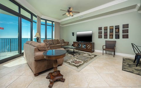 Phoenix West 1903, Orange Beach, Alabama, beach front, 3 bedroom condominium on the 19th floor