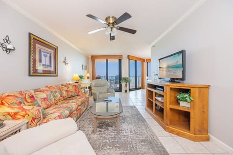 Phoenix East 408 Orange Beach, Alabama, beach front, 1 bedroom condominium on the 4th floor