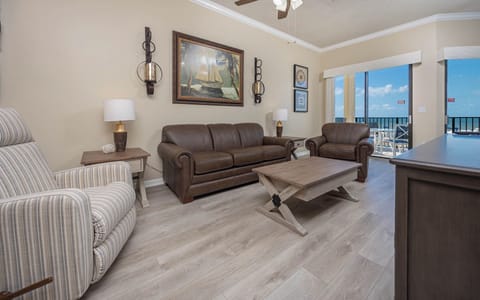 Phoenix V 111, Orange Beach, Alabama, beach front, 1 bedroom condominium on the 1st floor