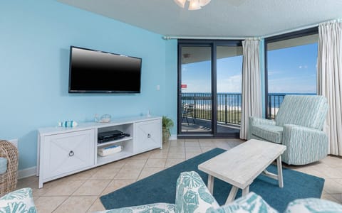 Phoenix VI 6612, Orange Beach, Alabama, beach front, 2 bedroom condominium on the 6th floor
