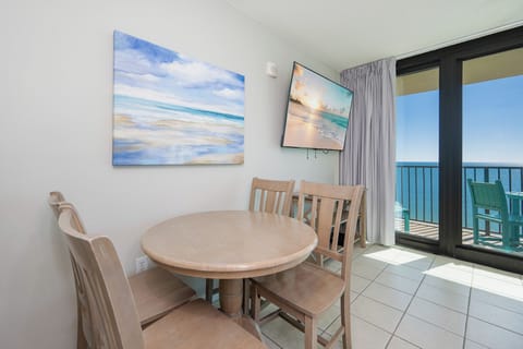 Phoenix All Suites West Hotel 1001, Gulf Shores, Alabama, beach front, 1 bedroom corner hotel suite on the 10th floor