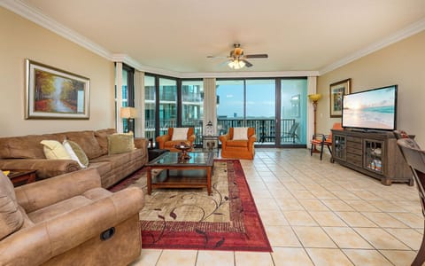 Lighthouse on the Bay 2509 Orange Beach, Alabama, bay view, 3 bedroom condominium on the 5th floor