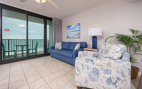 Phoenix All Suites West Hotel 403, Gulf Shores, Alabama, beach front, 1 bedroom hotel suite on the 4th floor