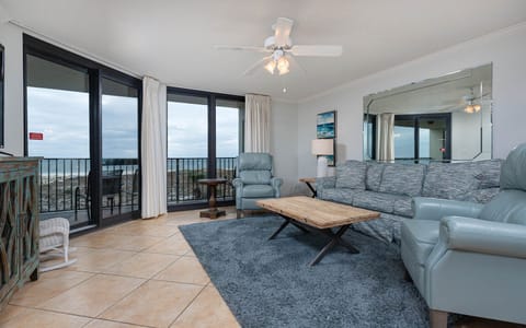Phoenix VI 6205, Orange Beach, Alabama, beach front, 3 bedroom condominium on the 2nd floor