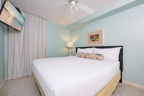 Phoenix All Suites Hotel 307, Gulf Shores, Alabama, beach front, 1 bedroom fully equipped hotel suite on the 3rd floor