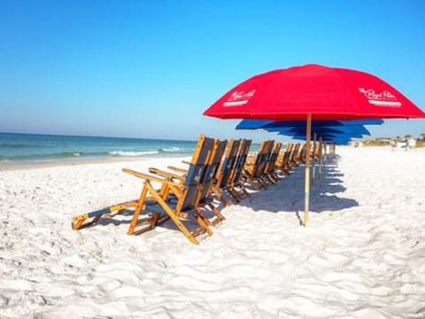 Surfside Resort Beach
                                         
                