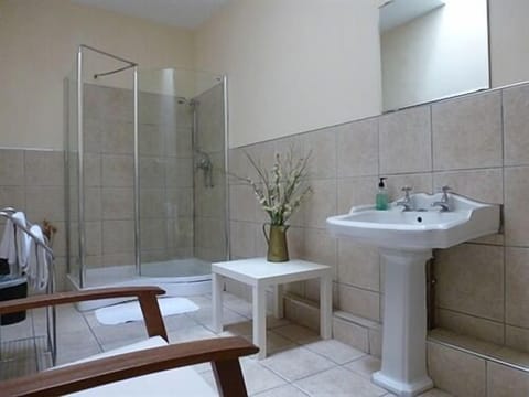 Double Room, Ensuite | Bathroom