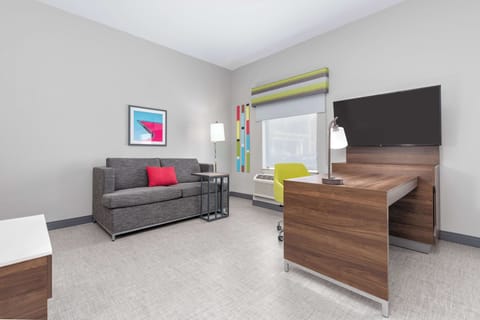 In-room safe, desk, laptop workspace, blackout drapes