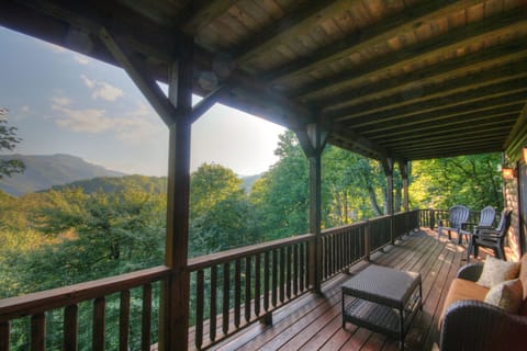 Welcome to Grandfather Lookout!