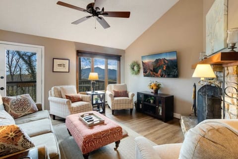 Welcome to Ansley Heights!