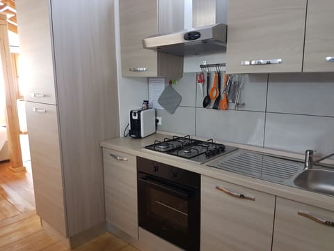 Superior Loft, Balcony, Pool View | Private kitchenette | Fridge, microwave, stovetop, coffee/tea maker