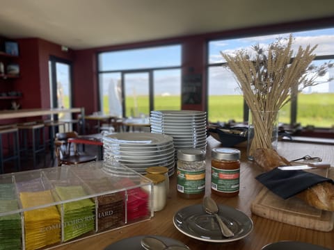 Daily continental breakfast for a fee