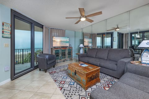 Phoenix East 211 Orange Beach, Alabama, beach front, 3 bedroom condominium on the 2nd floor