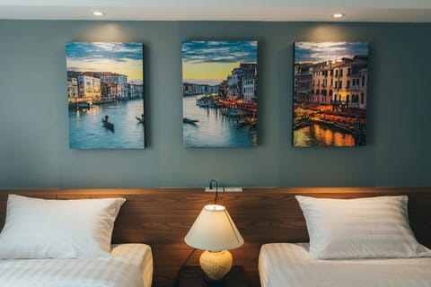 Superior Twin Room | Premium bedding, blackout drapes, soundproofing, WiFi