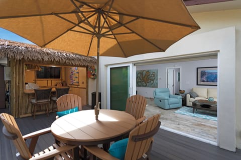 Your very own private enclosed deck with tiki bar and gas grill