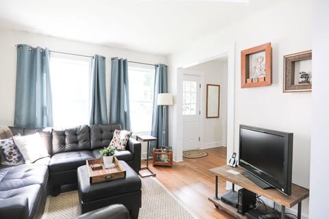 Large open seating area with SmartTV
