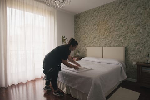 Superior Double Room | Desk, free WiFi, bed sheets, wheelchair access