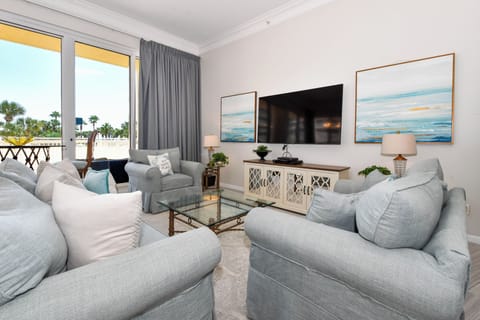 Silver Shells St. Maarten 201 - Living Area with Flat Screen TV