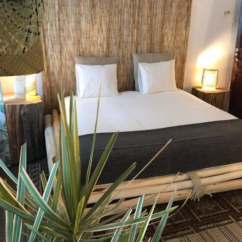 Suite (Suite 5) | Blackout drapes, free WiFi, bed sheets
