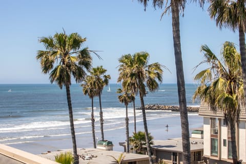 Watch the sailboats go by from your Master Bedroom balcony!