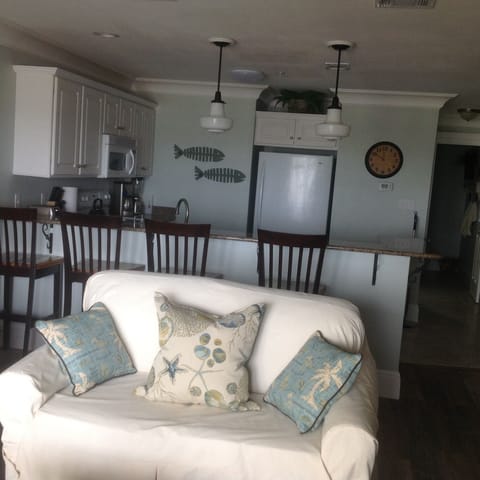Living room looking into kitchen