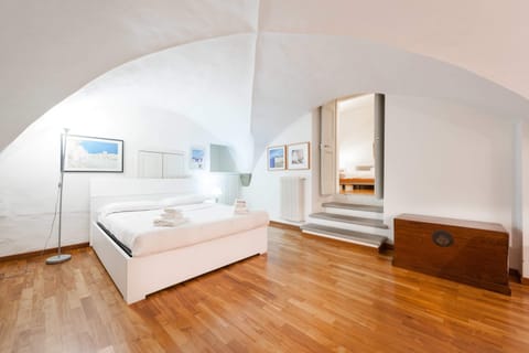Apartment, 2 Bedrooms | 2 bedrooms, individually furnished, desk, laptop workspace