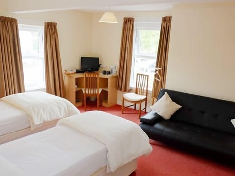 Superior Double Room, Ensuite | Miscellaneous